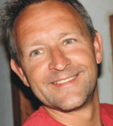 Avoiding the stock market crash and investing my pension into property